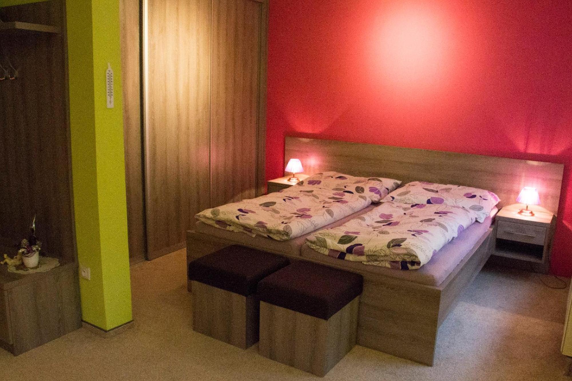 Motel Pavov 伊赫拉瓦 外观 照片