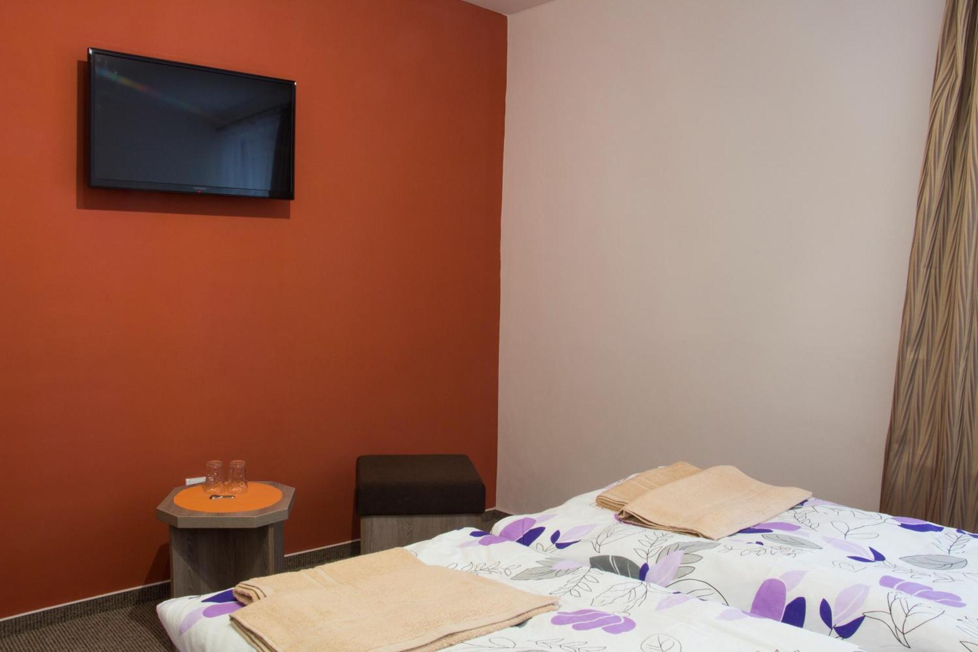 Motel Pavov 伊赫拉瓦 外观 照片